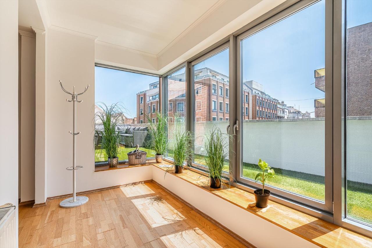 Penthouse Three Bedrooms, Three Balconies Apartment With Free Parking In Kiraly Street Budapeste Exterior foto